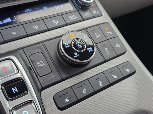 Used 2023 Hyundai Palisade Limited image 26