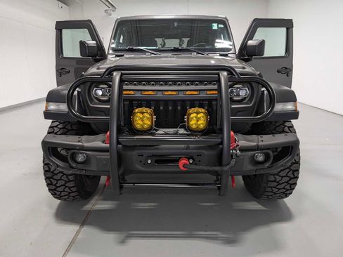 Used 2023 Jeep Gladiator Sport w/ Trailer Tow Package image 17