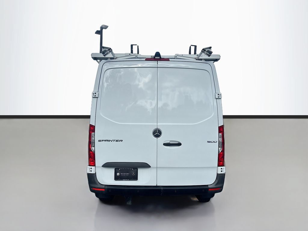 Used 2021 Mercedes-Benz Sprinter 1500 image 4