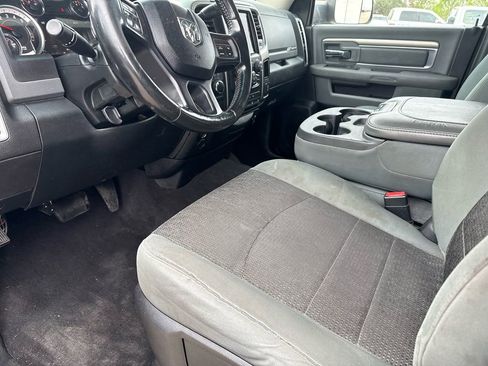 Used 2018 RAM 2500 Big Horn AWD/4WD image 26
