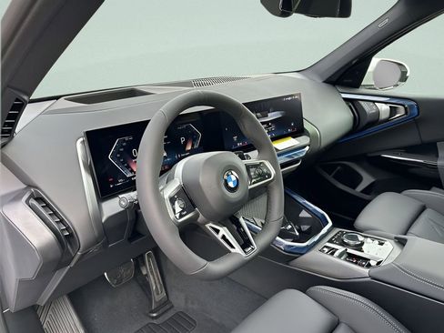 New 2026 BMW X3 xDrive30 w/ Premium Package image 12