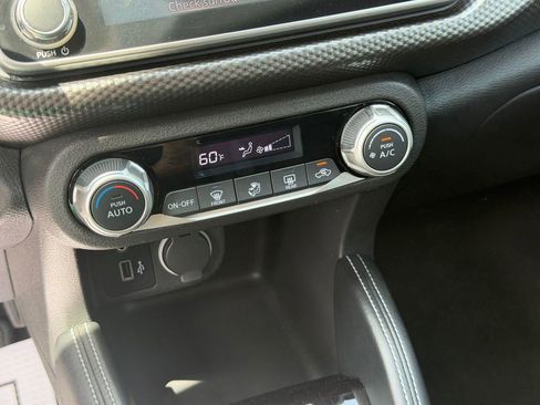 Used 2020 Nissan Kicks SV FWD image 8
