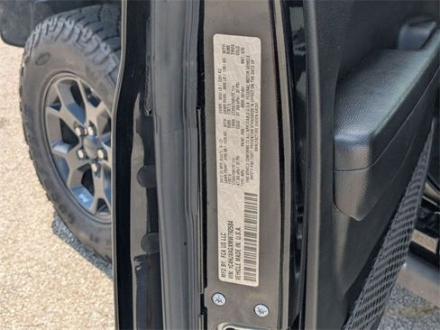 Certified 2021 Jeep Wrangler Sport image 36