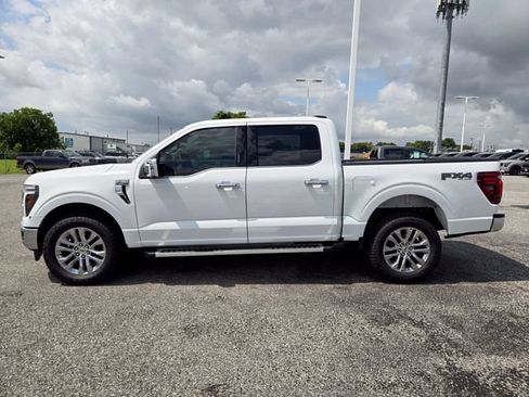 Certified 2024 Ford F150 Lariat w/ FX4 Off-Road Package AWD/4WD image 4