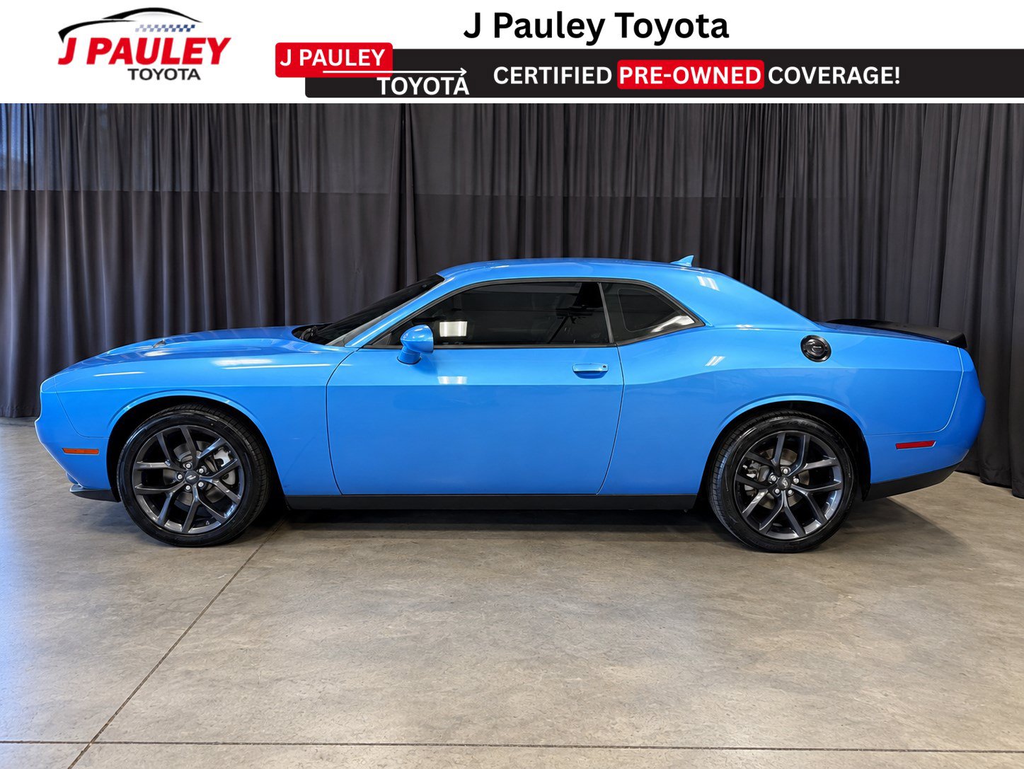 Used 2023 Dodge Challenger SXT w/ Plus Package RWD image 2