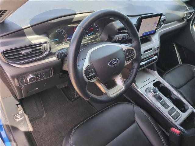 Used 2022 Ford Explorer XLT w/ Equipment Group 202A RWD image 10