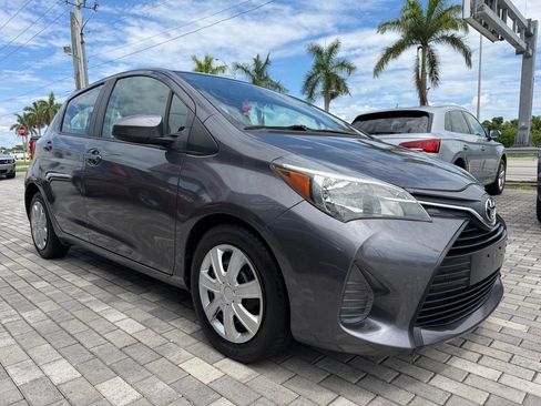 Used 2015 Toyota Yaris L FWD image 1