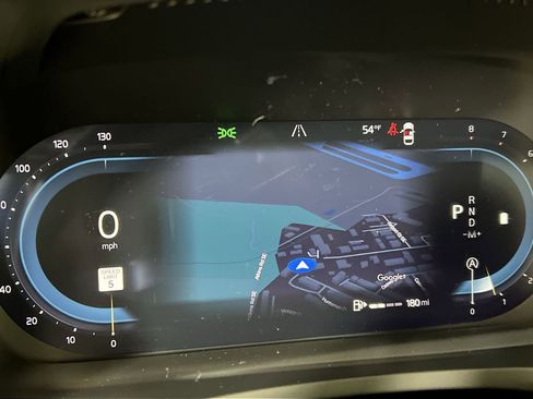 Certified 2025 Volvo V60 B5 Cross Country Plus image 20