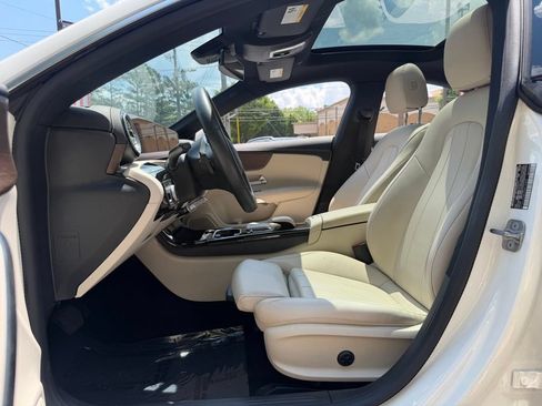 Used 2023 Mercedes-Benz CLA 250 w/ Premium Package image 26