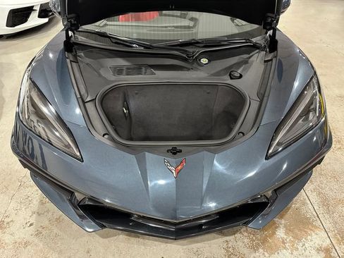 Used 2021 Chevrolet Corvette Stingray Convertible w/ 1LT RWD image 28