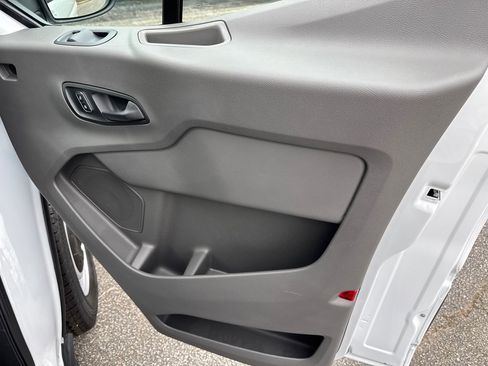 New 2026 Ford Transit 250 148 Medium Roof w/ Load Area Protection Package image 14