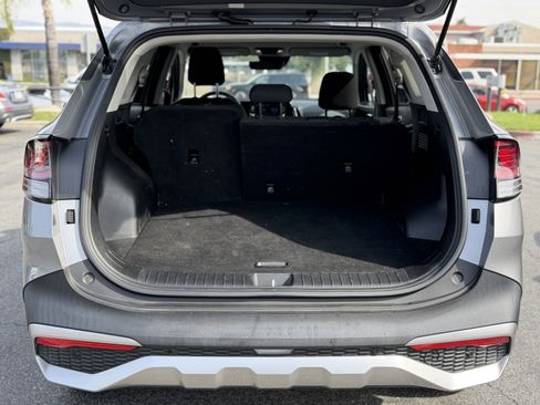 Certified 2023 Kia Sportage LX image 8