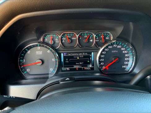 Used 2019 Chevrolet Silverado 1500 LT w/ Texas Edition AWD/4WD image 24