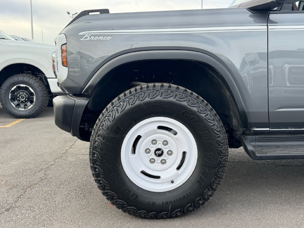 New 2026 Ford Bronco Heritage Edition AWD/4WD image 7