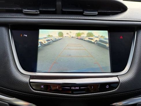 Used 2018 Cadillac XT5 Luxury FWD image 24