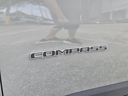 Certified 2023 Jeep Compass Limited w/ Elite Group AWD/4WD image 13