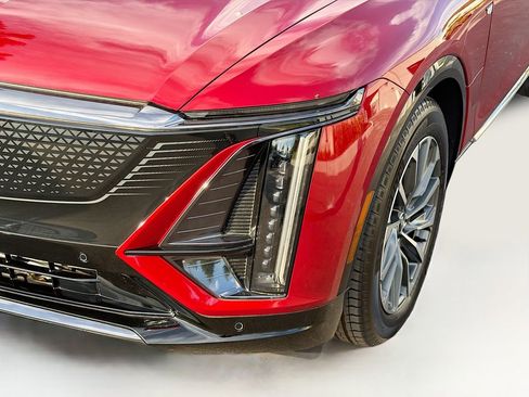 New 2026 Cadillac Lyriq Premium Sport RWD image 9