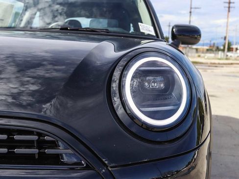 New 2027 MINI Cooper 2-Door Hardtop FWD image 9
