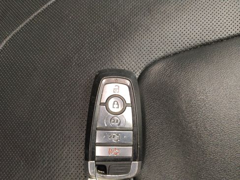 Used 2019 Ford Fusion Titanium FWD image 32