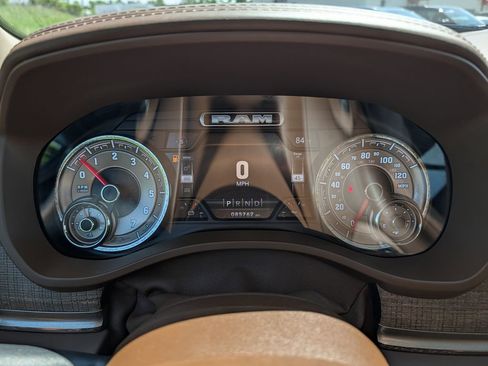 Used 2020 RAM 1500 Limited AWD/4WD image 22