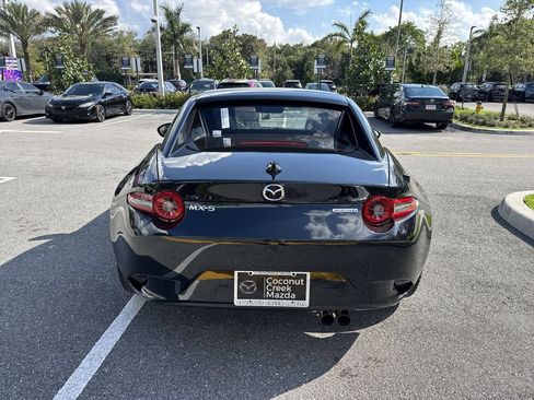 New 2026 MAZDA MX-5 Miata RF Grand Touring RWD image 2