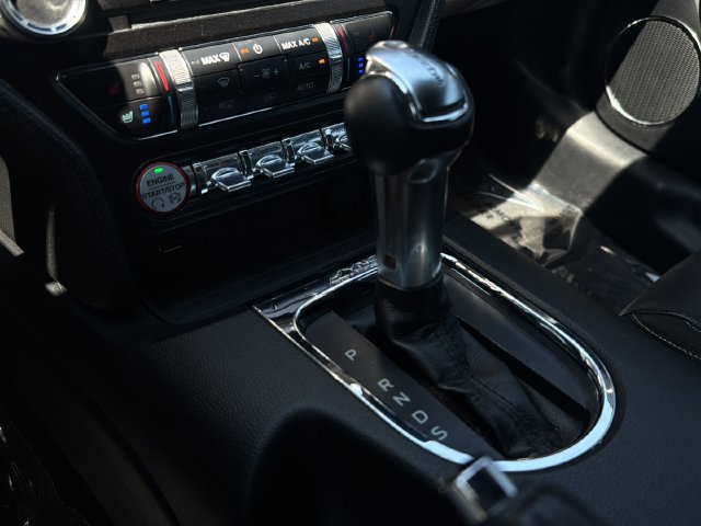 Used 2015 Ford Mustang Premium RWD image 30