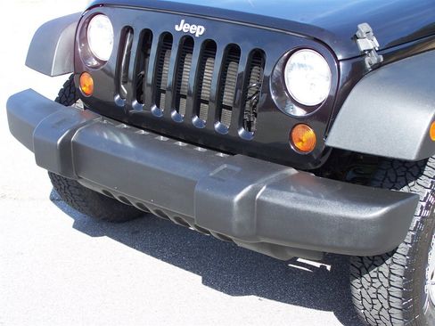 Used 2013 Jeep Wrangler Sport image 22