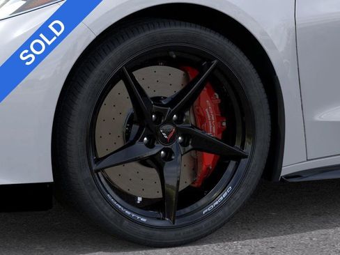 New 2026 Chevrolet Corvette E-Ray image 9