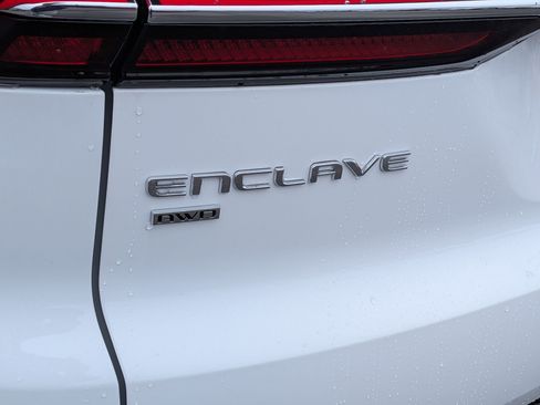 New 2026 Buick Enclave Preferred image 32