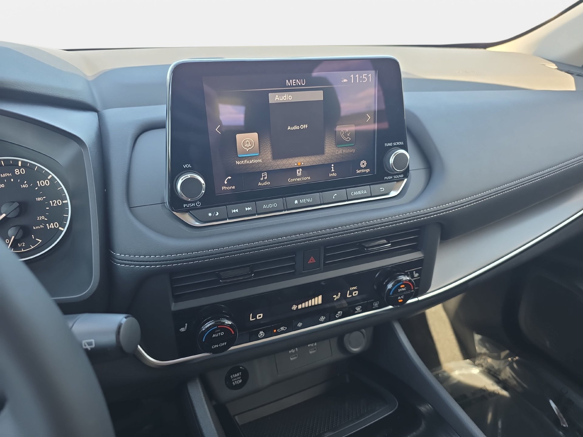 New 2026 Nissan Rogue Dark Armor AWD/4WD image 21