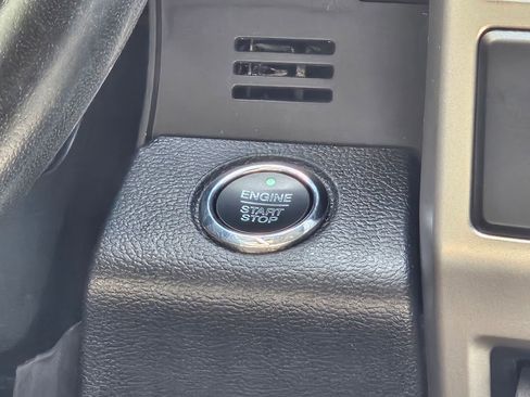 Used 2020 Ford F350 Lariat w/ Lariat Ultimate Package image 14