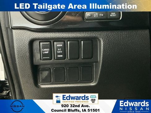 Used 2021 Nissan Titan SV w/ SV Convenience Package AWD/4WD image 27