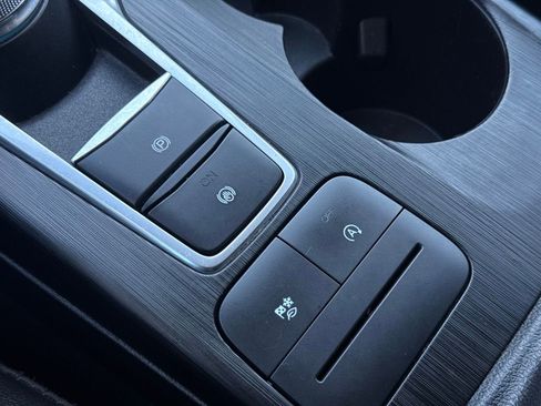 Used 2022 Ford Escape SEL w/ SEL Stealth AWD Package image 37