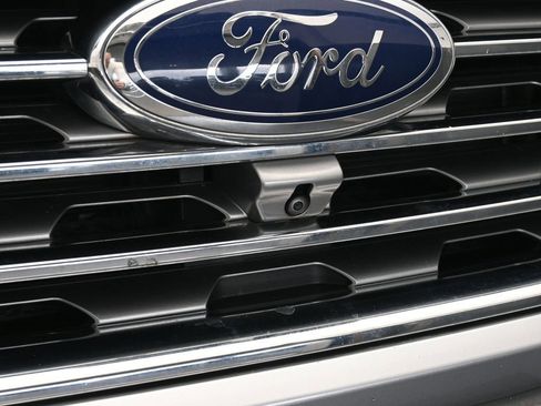 Certified 2022 Ford Edge Titanium w/ Equipment Group 301A image 52