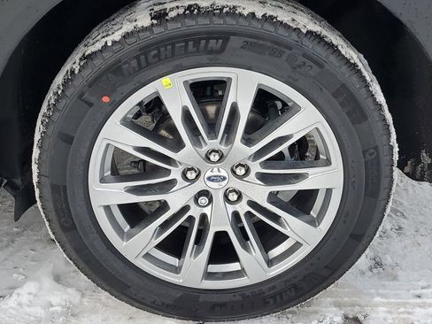 New 2026 Ford Explorer Active w/ Active Comfort Package image 35