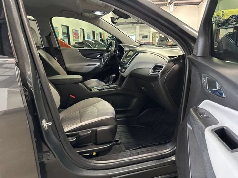 Used 2019 Chevrolet Equinox LT AWD/4WD image 68