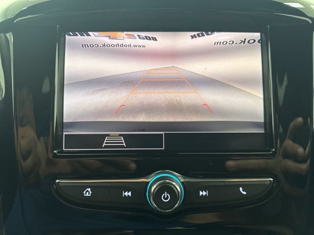 Used 2023 Chevrolet Traverse LT FWD image 16