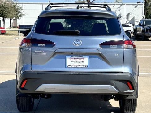 New 2026 Toyota Corolla Cross LE image 5