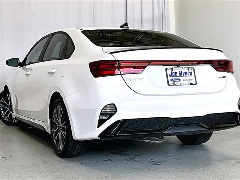 Used 2023 Kia Forte GT-Line w/ GT-Line Premium Package image 10