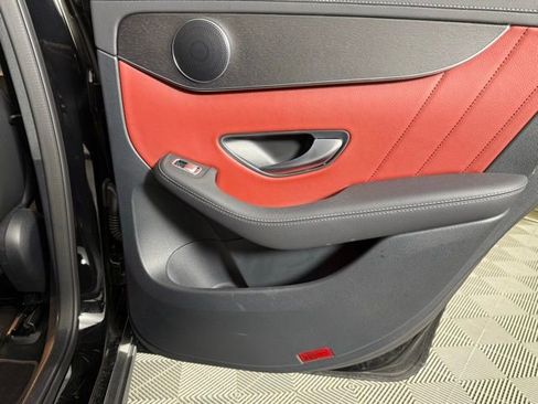 Used 2023 Mercedes-Benz GLC 300 4MATIC Coupe image 27