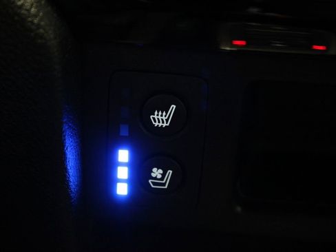 Used 2024 Honda Passport Black Edition image 36