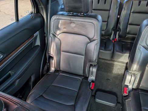 Certified 2017 Ford Explorer Limited w/ Equipment Group 303A image 12