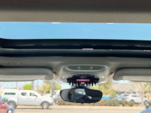 Used 2015 MINI Cooper S image 17