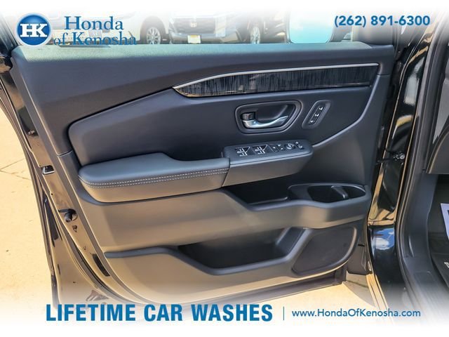 Used 2023 Honda Pilot Elite image 22