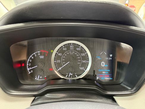 Used 2022 Toyota Corolla LE FWD image 13