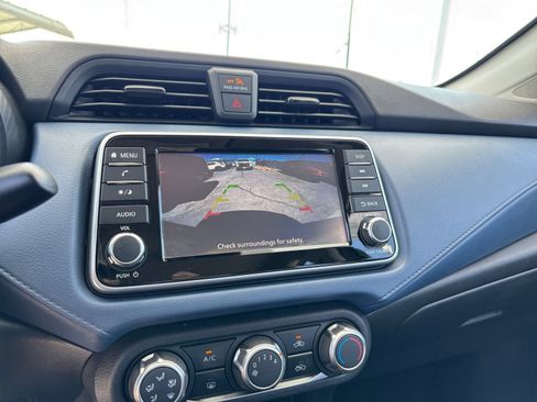 Used 2025 Nissan Versa SV FWD image 22