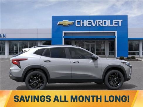 New 2026 Chevrolet Trax ACTIV w/ Sunroof Package FWD image 5