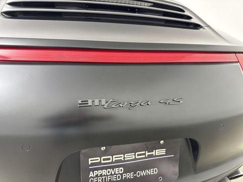 Certified 2016 Porsche 911 Targa 4S image 19
