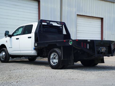 Used 2024 RAM 3500 SLT w/ Quick Order Package 2YG SLT AWD/4WD image 7