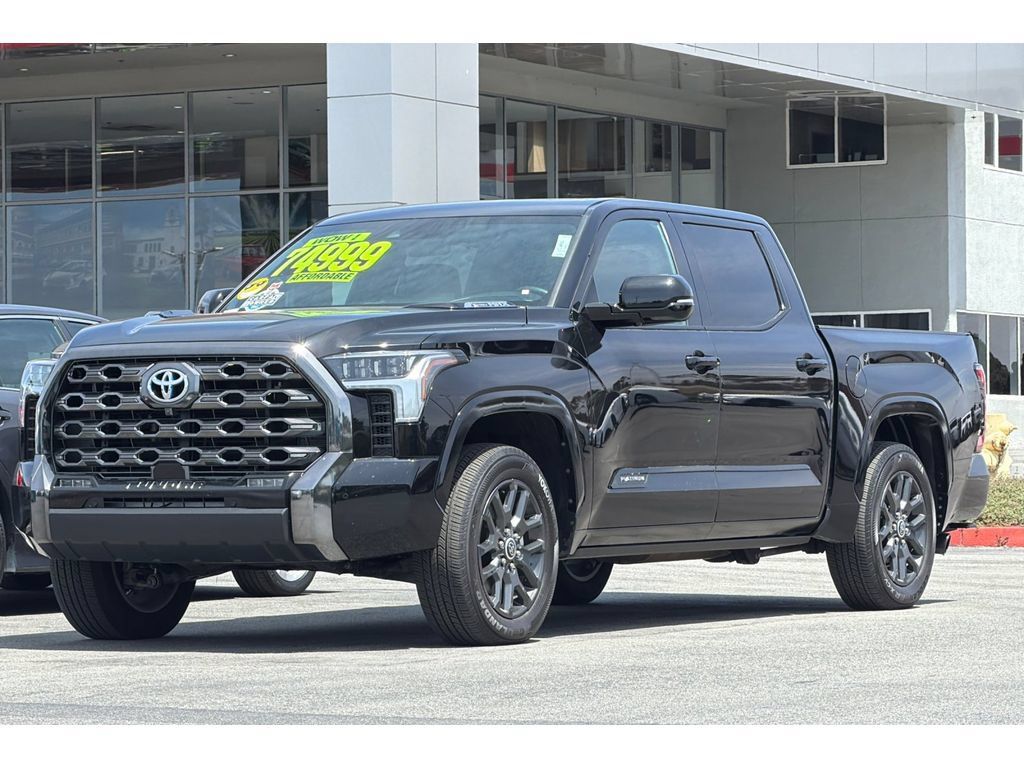 Used 2023 Toyota Tundra Platinum w/ Advanced Package AWD/4WD image 8